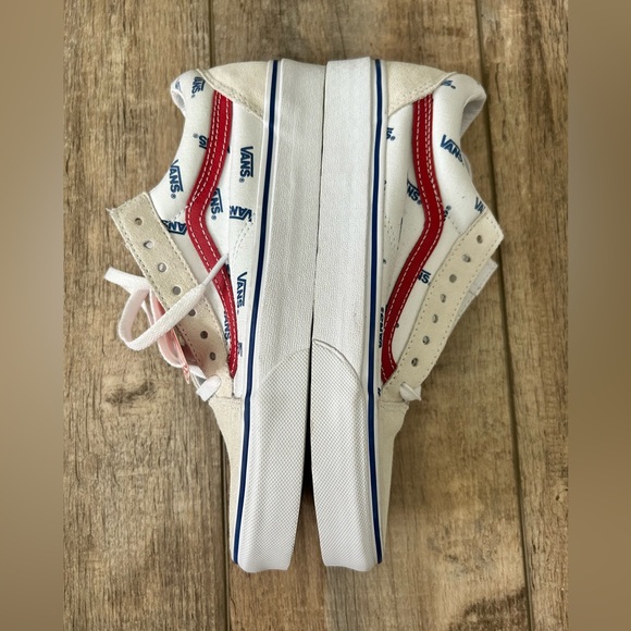 Vans Old Skool VN0A3WKT9M9 Unisex True White Skateboard Men’s 8.5 Women’s 10 - Picture 3 of 10